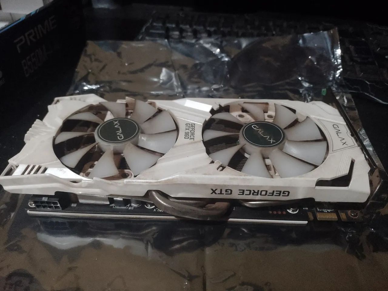 Placa de vídeo usada Galaxy Geforce GTX 960 2GB.