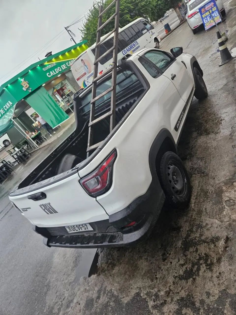 Fiat Strada Endurance 1.4 Flex 8V CS Plus 2022 - Foto 4