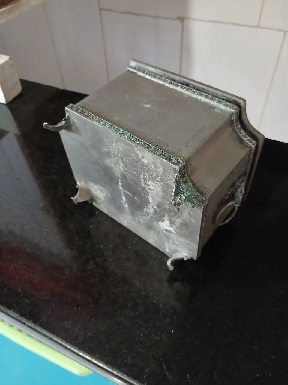 Caixa de metal.  - Foto 4