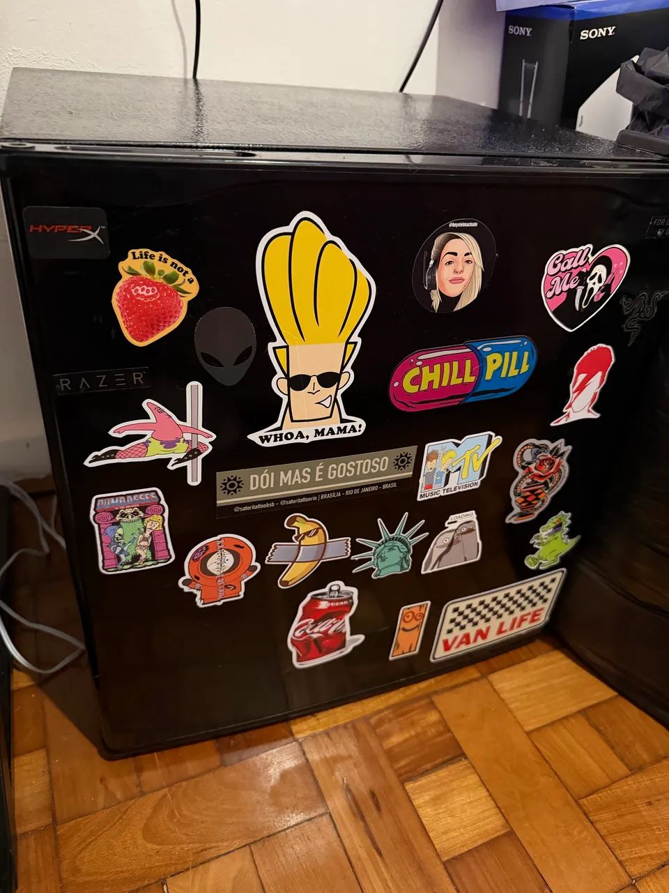 Frigobar HQ 52 litros perfeito estado