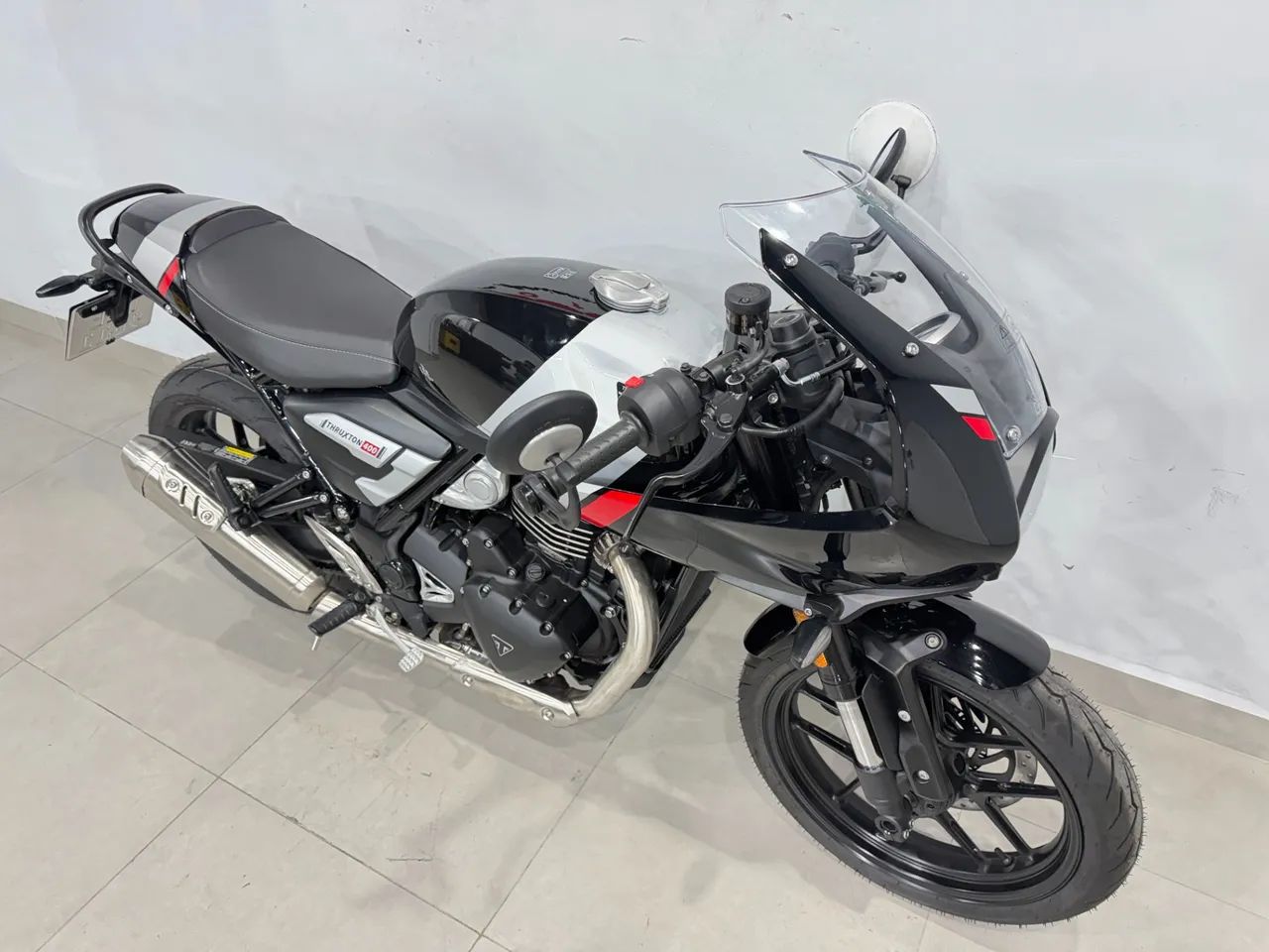 Triumph THRUXTON 400 - Foto 3
