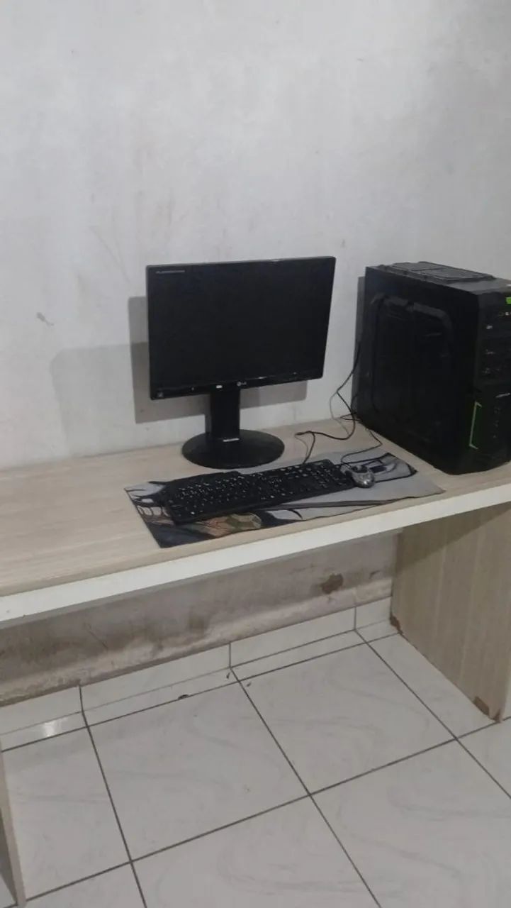 Vendo pc game de entrada