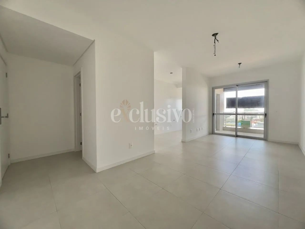 Apartamento com 2 Suítes e Lavabo no Estreito - Foto 3