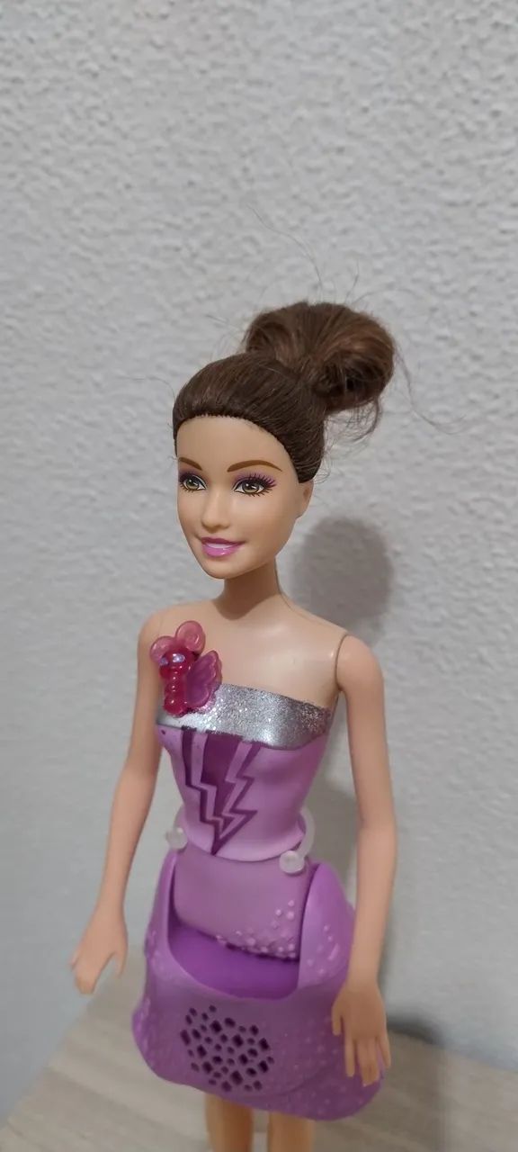 Boneca Barbie Super Princesa Corinne - Luz e Som - Mattel - Foto 3