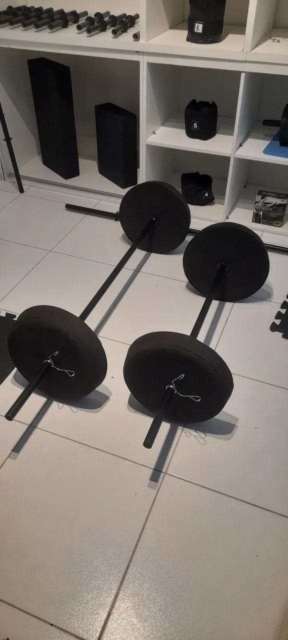 Barras com 20kg - Foto 4