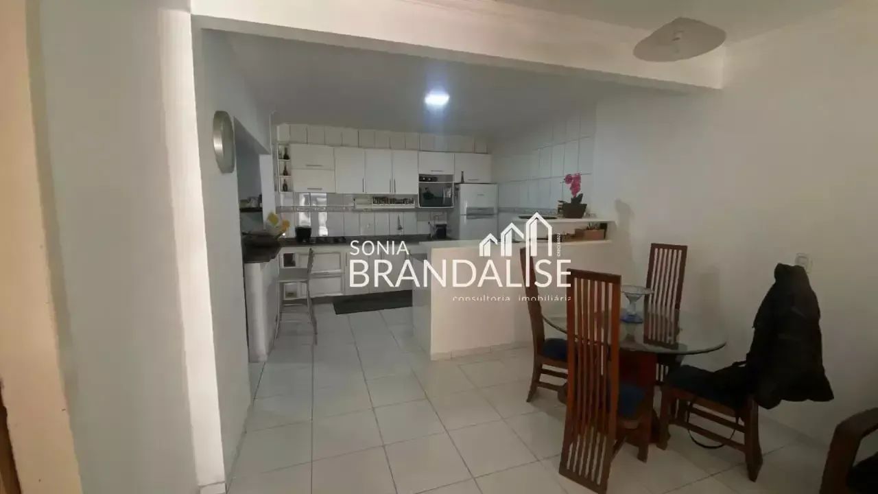 Encantadora residência com 3 pavimentos - Foto 5