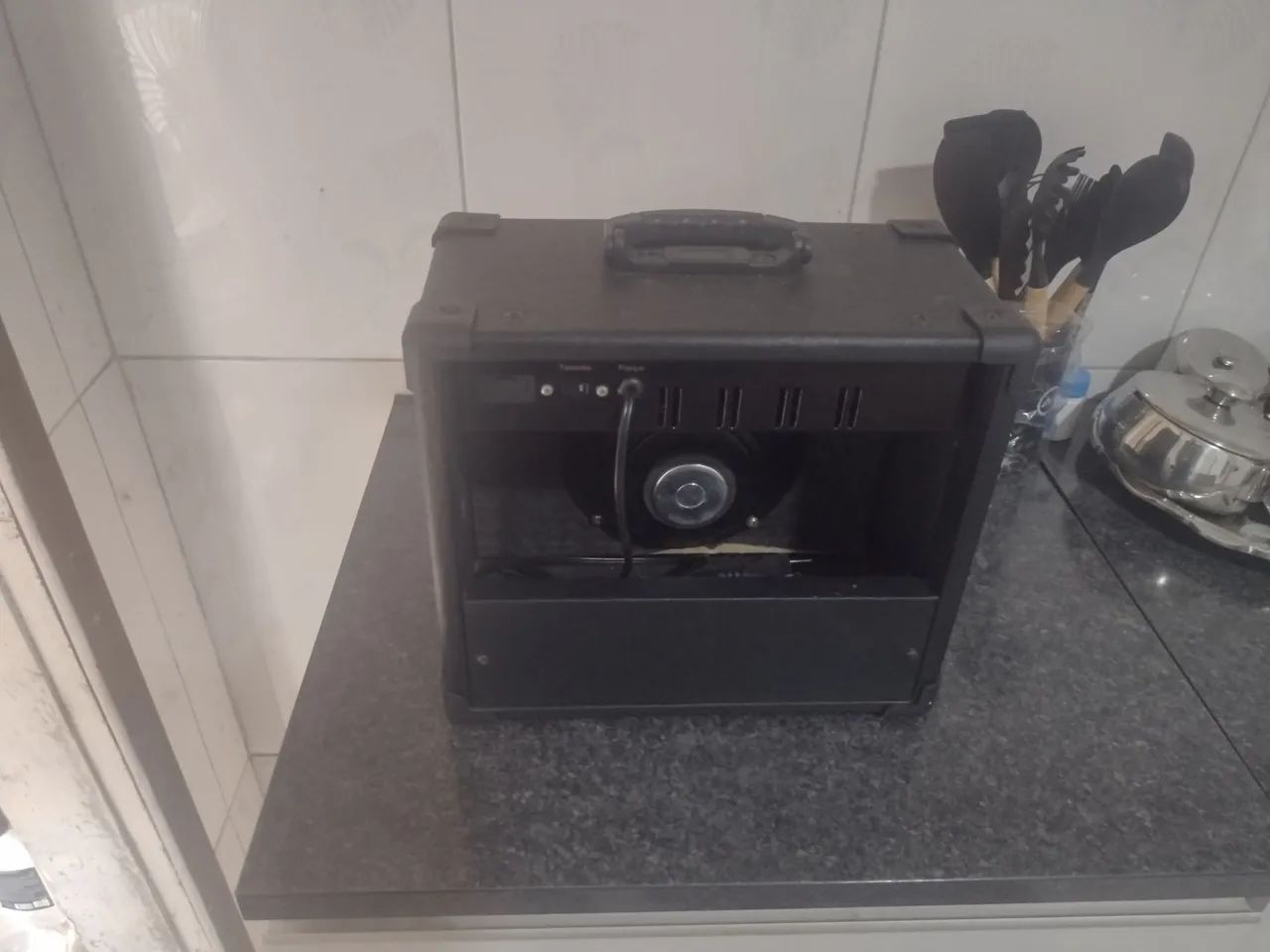 Vendo Amplificador Cubo Meteoro. - Foto 2