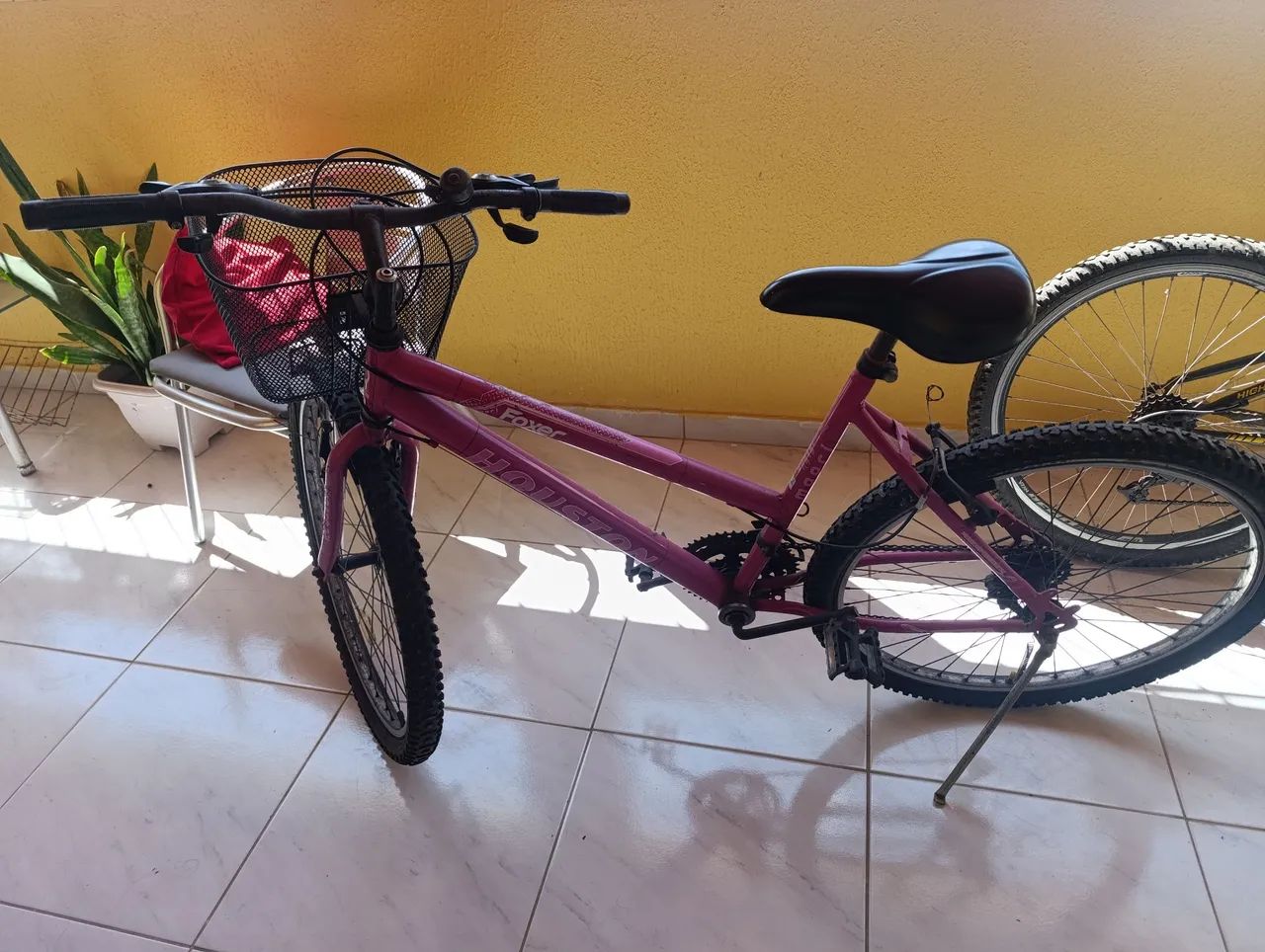 Bicicleta pra vender logo