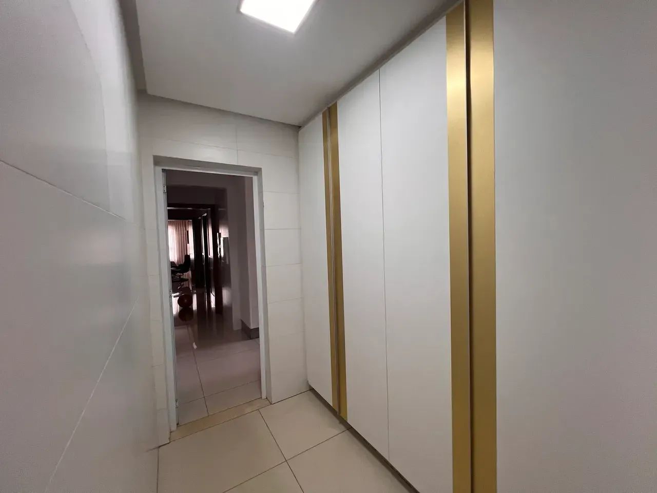 Apartamento mobiliado de 269 m2 em frente ao lago das rosas para locação, Edifício Poeme - Foto 9