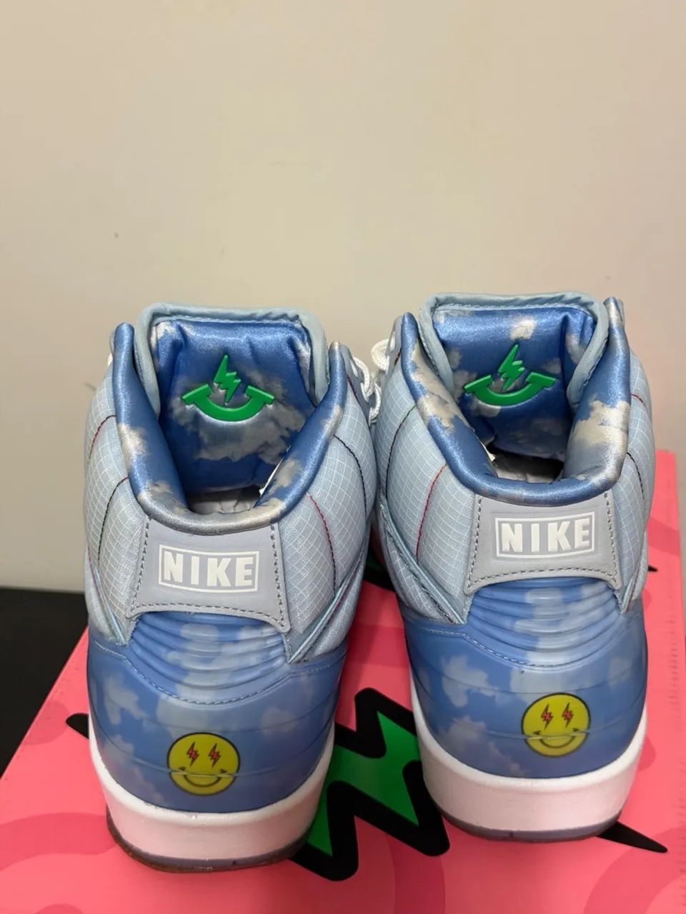 Jordan 2 x J Balvin 40 - Foto 3