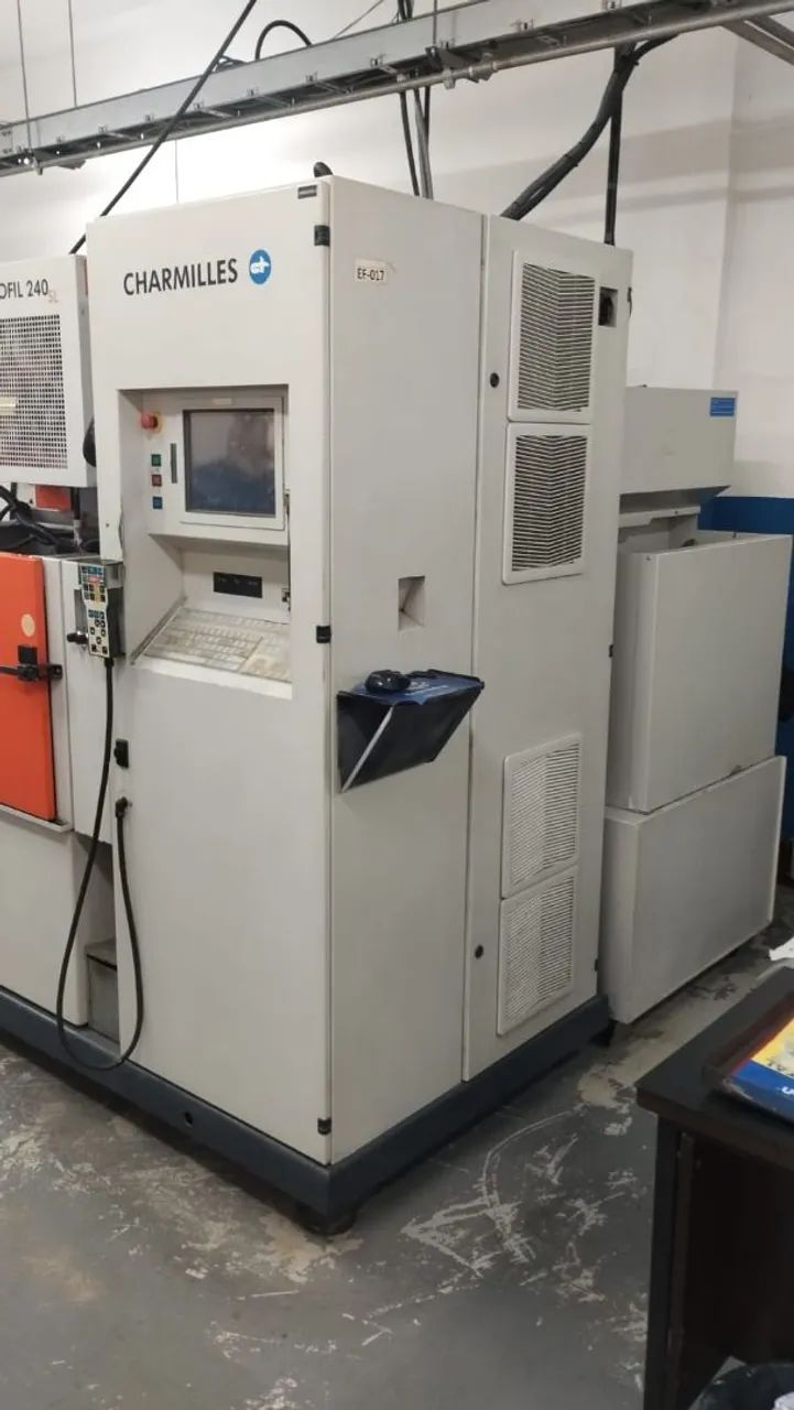Eletro erosão a fio Robofil charmilles 240sl 2005 impecável revisada  - Foto 2