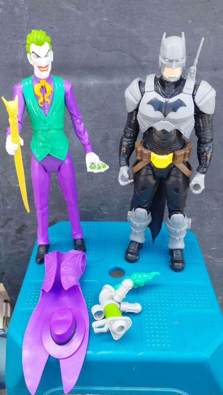 Boneco marvel