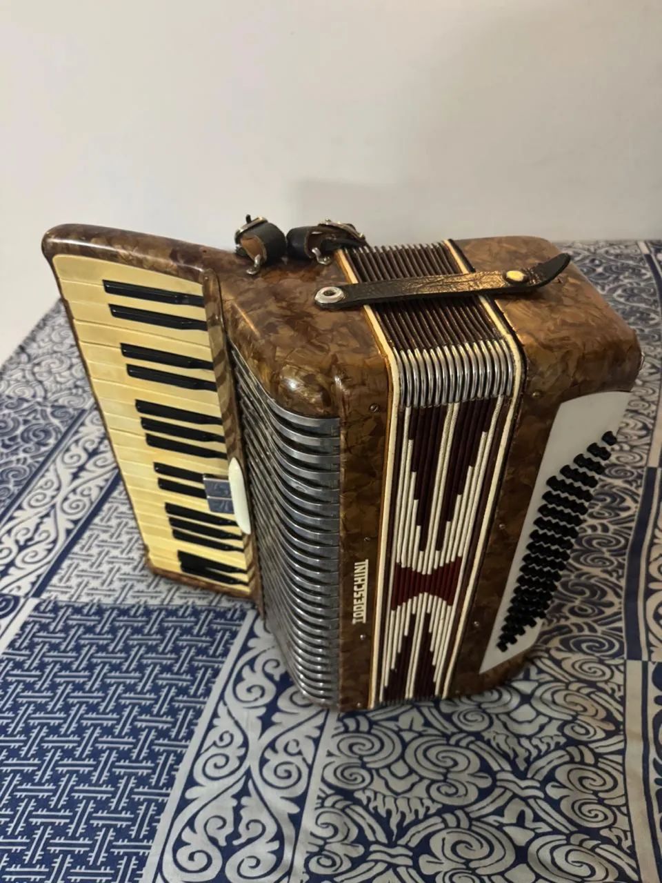 Acordeon Todeschini 80 Vaixos - Foto 2