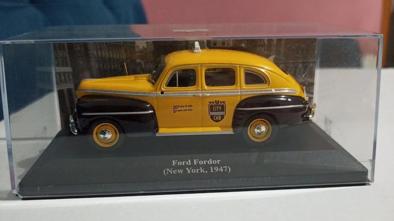 Miniatura Ford Fordor Taxi