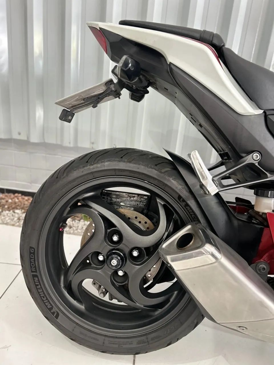 HONDA CB 1000R/ABS 2015 - Foto 5