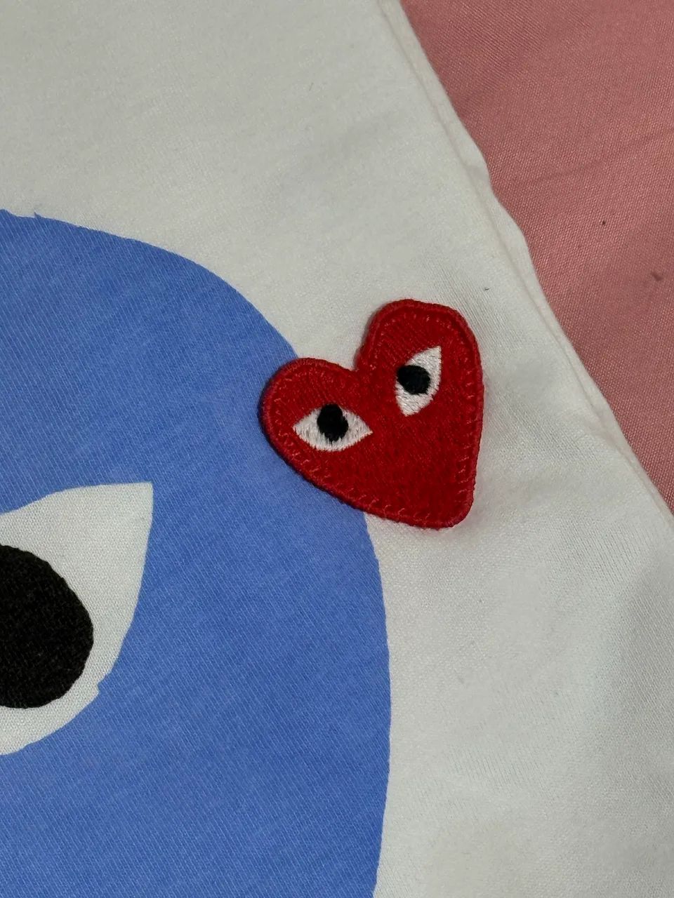 Camisa Play Comme des Garçons (CDG) - Original - Foto 3