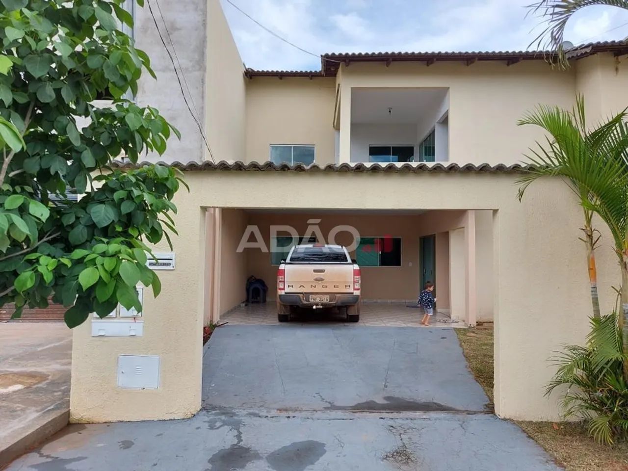 SOBRADO GEMINADO COM CASA NO ANDAR TÉRREO E NO 1 ANDAR