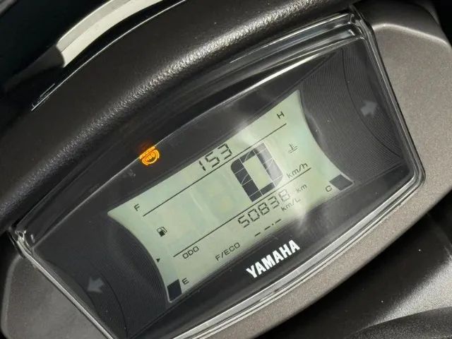 YAMAHA NMAX 160 - Foto 2