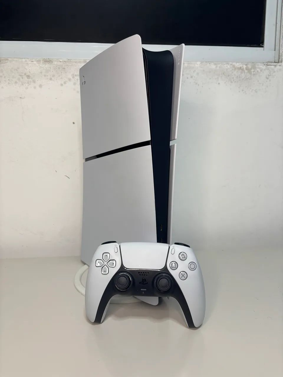 Ps5 Slim + 2 jogos bundle - Foto 4