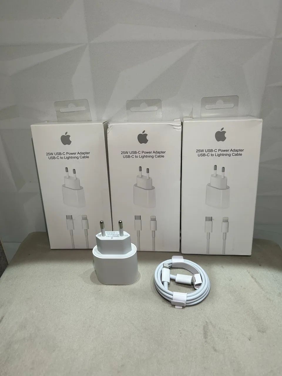 Carregador de iphone á pronta entrega 