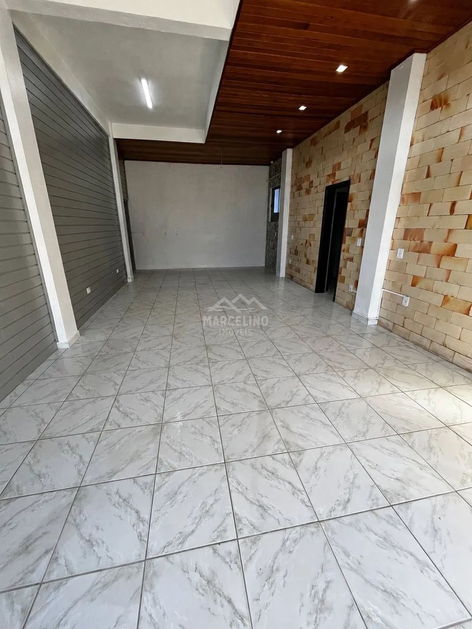 Sala comercial Térreo em Praia do Rosa, Imbituba/SC - Foto 2