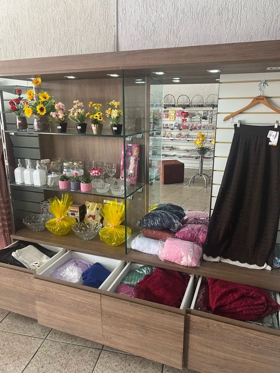 Estande com gavetões  - Foto 2