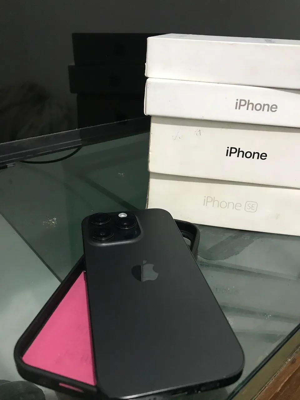 iPhone 16 pro  - Foto 2