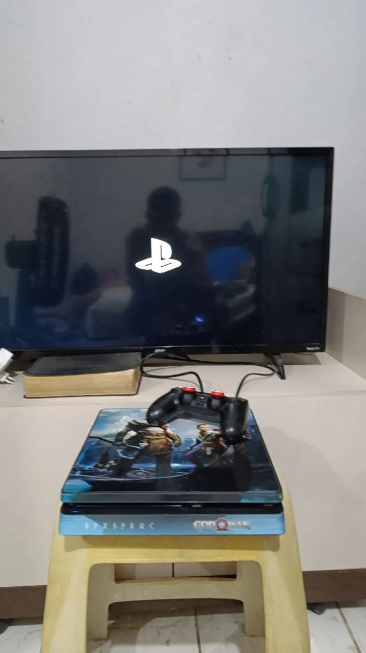 VENDO PS4 PEGANDO NORMALMENTE  - Foto 2