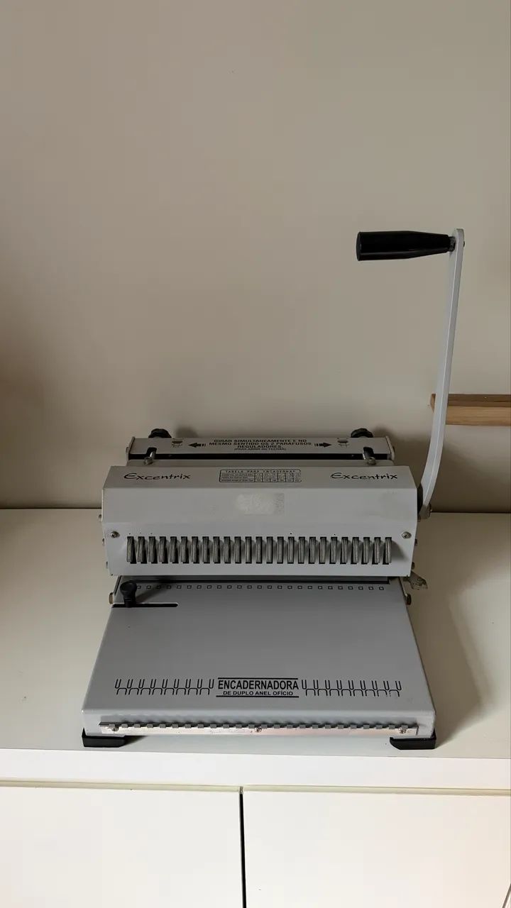 Encadernadora Excentrix Duplo Anel 2x1 Manual  - Foto 4