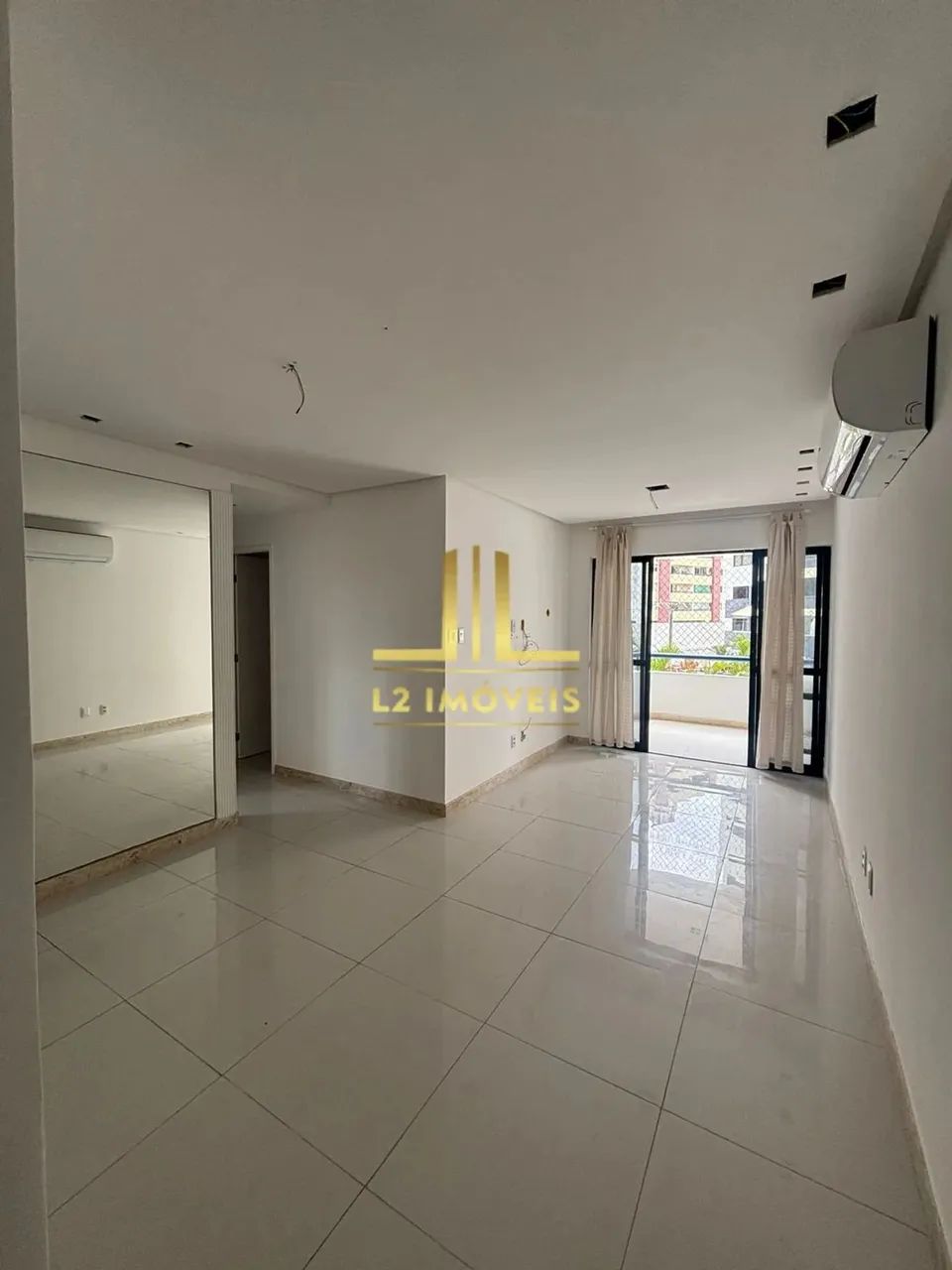 APARTAMENTO - 3/4 SENDO 1 SUÍTE - 80M² - 02 VAGAS COBERTAS - STIEP