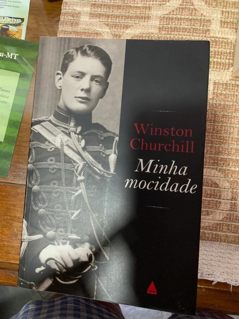 Livro político - Foto 2