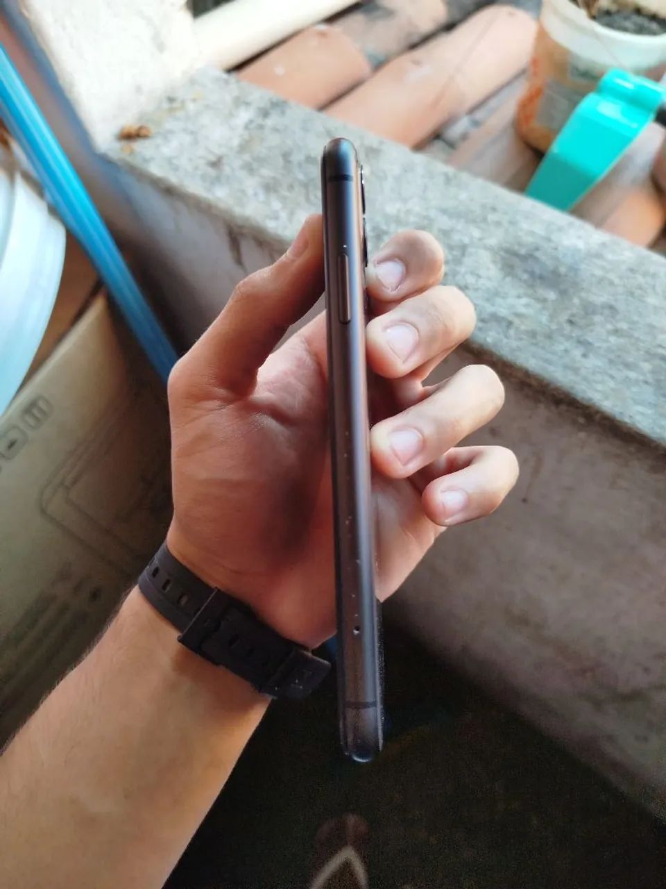 iPhone 11 ACOMPANHA CARREGADOR - Foto 5
