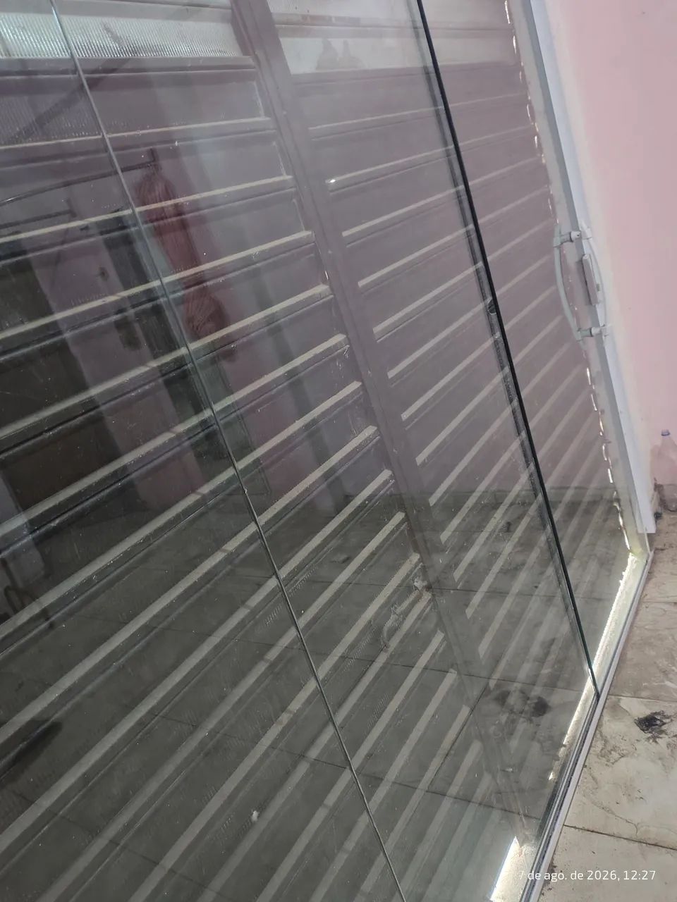 Vitrine de vidro completa  - Foto 2