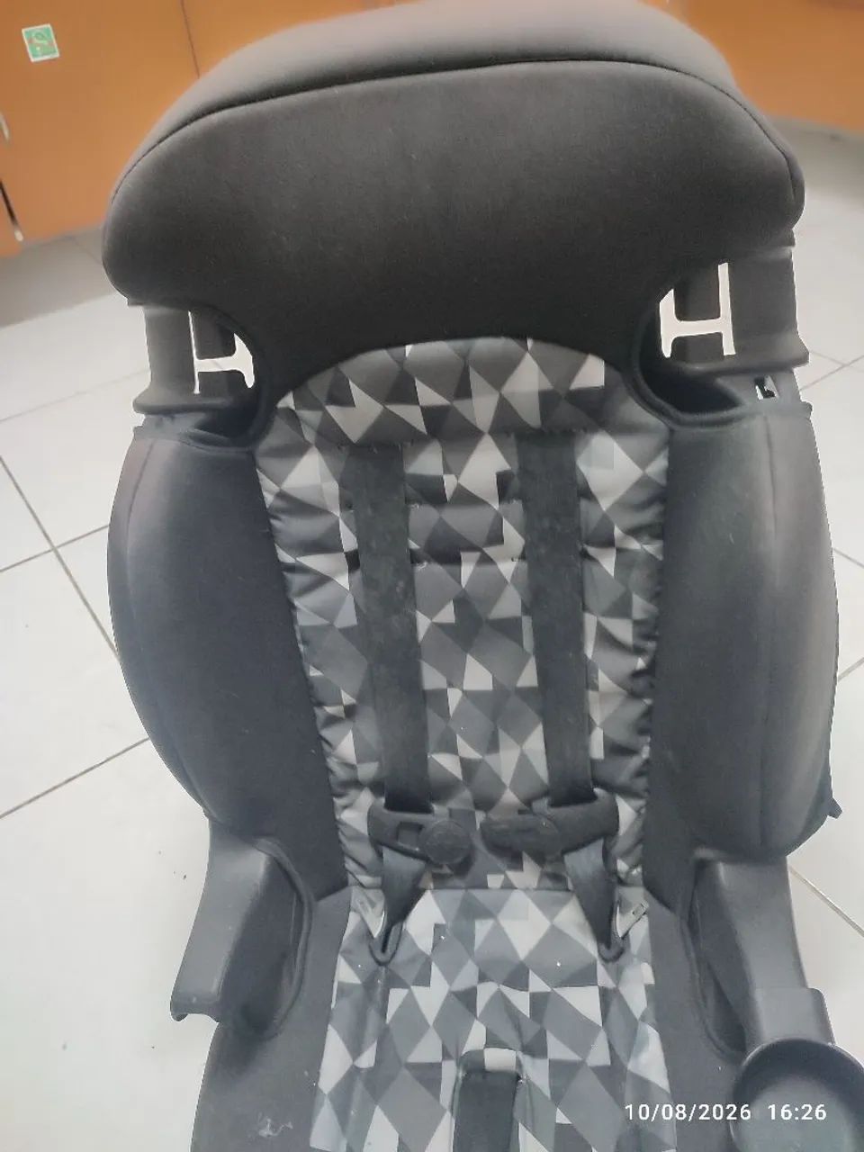 Cadeirinha Para Auto Cosco Preta E Cinza (Usado) - Foto 2