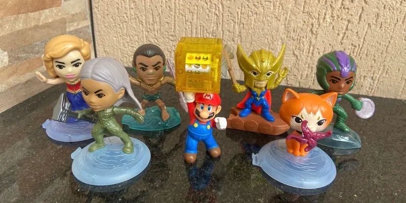 Coleção mini bonecos colecionadores 