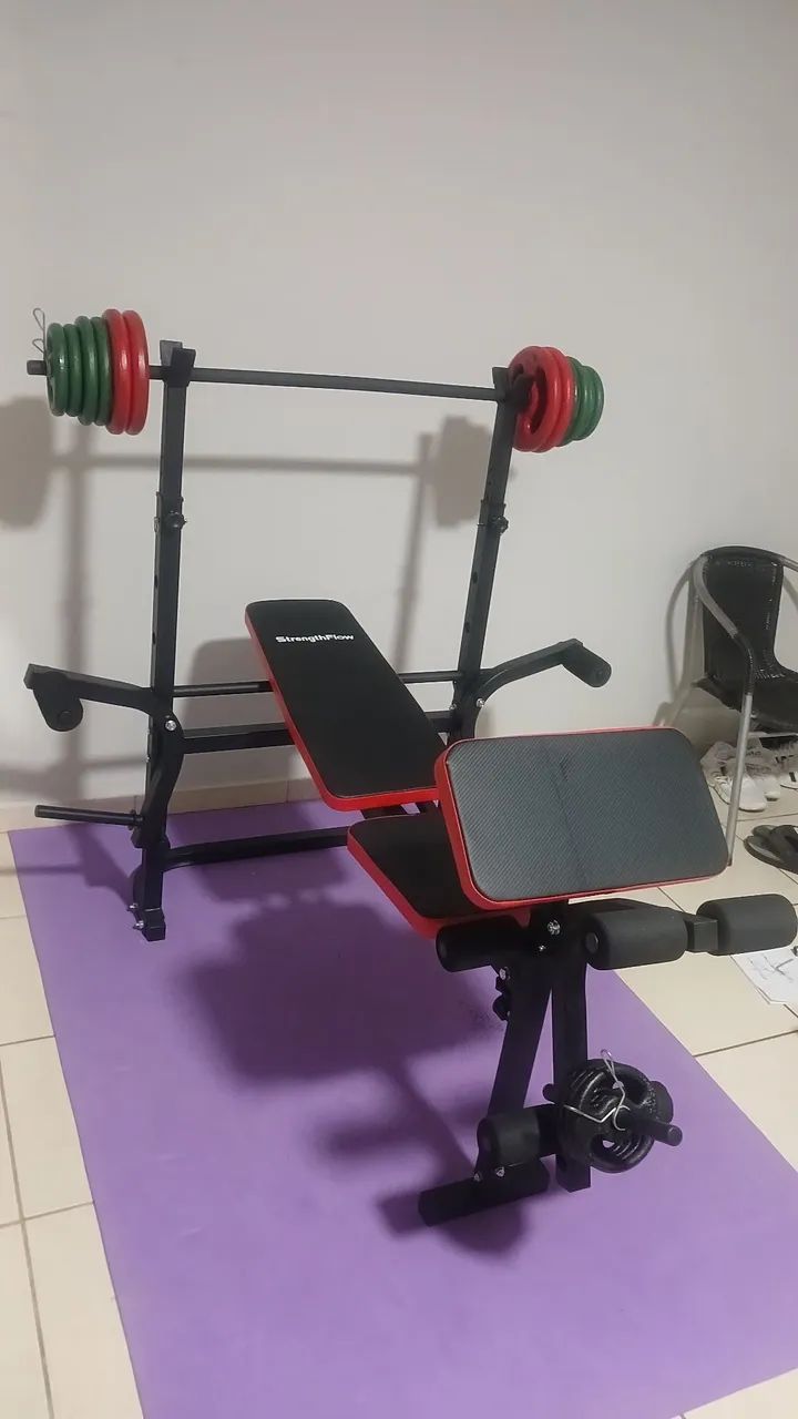 Mesa de musculação nova