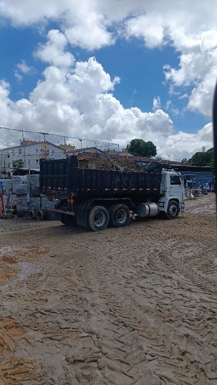 Caçamba: Areia, brita e aterro .  - Foto 2