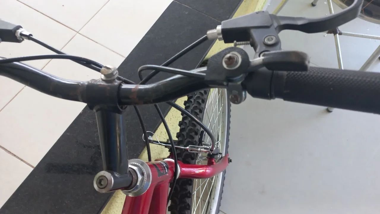 Bicicleta semi nova - Foto 2