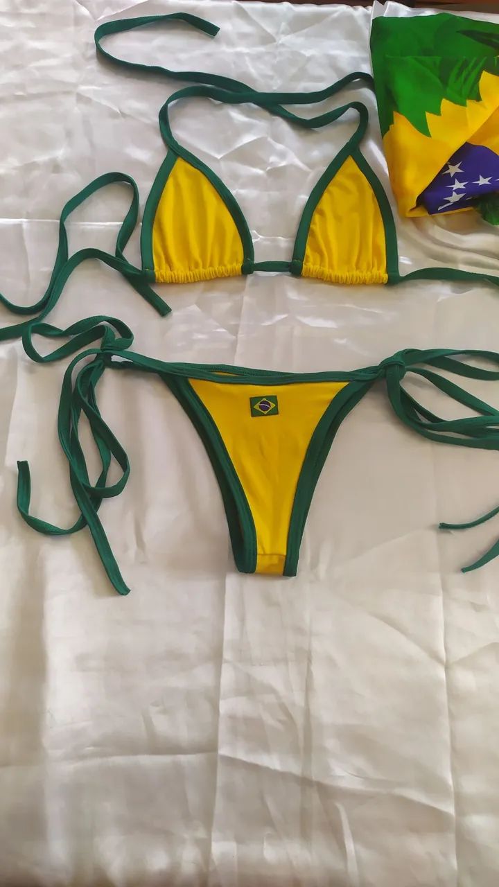 Biquíni com estampa do Brasil Tam M 