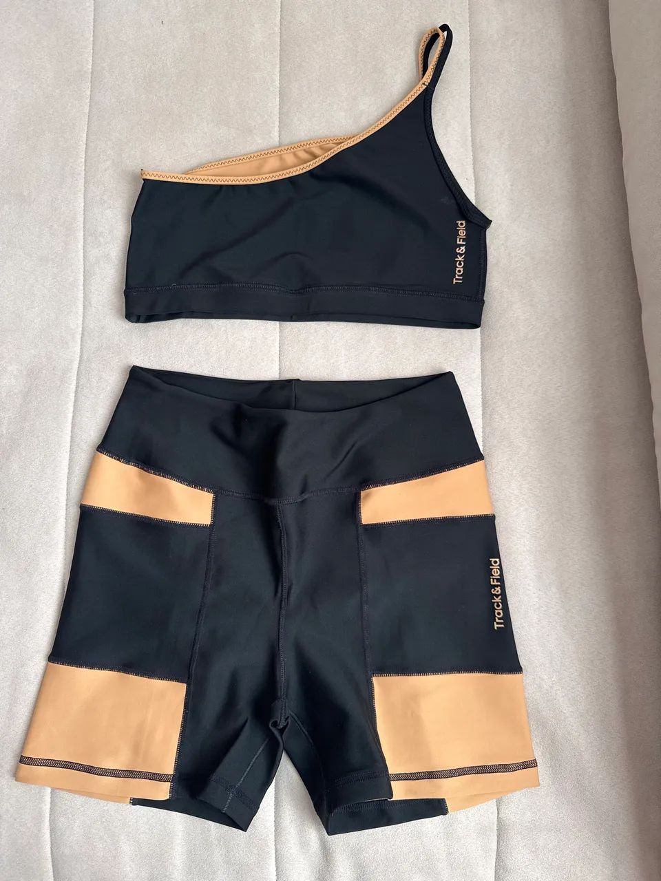 Conjunto short e top