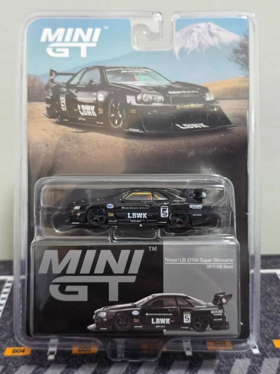 Nissan LB-ER34 Super Silhouette (Skyline) - MiniGT