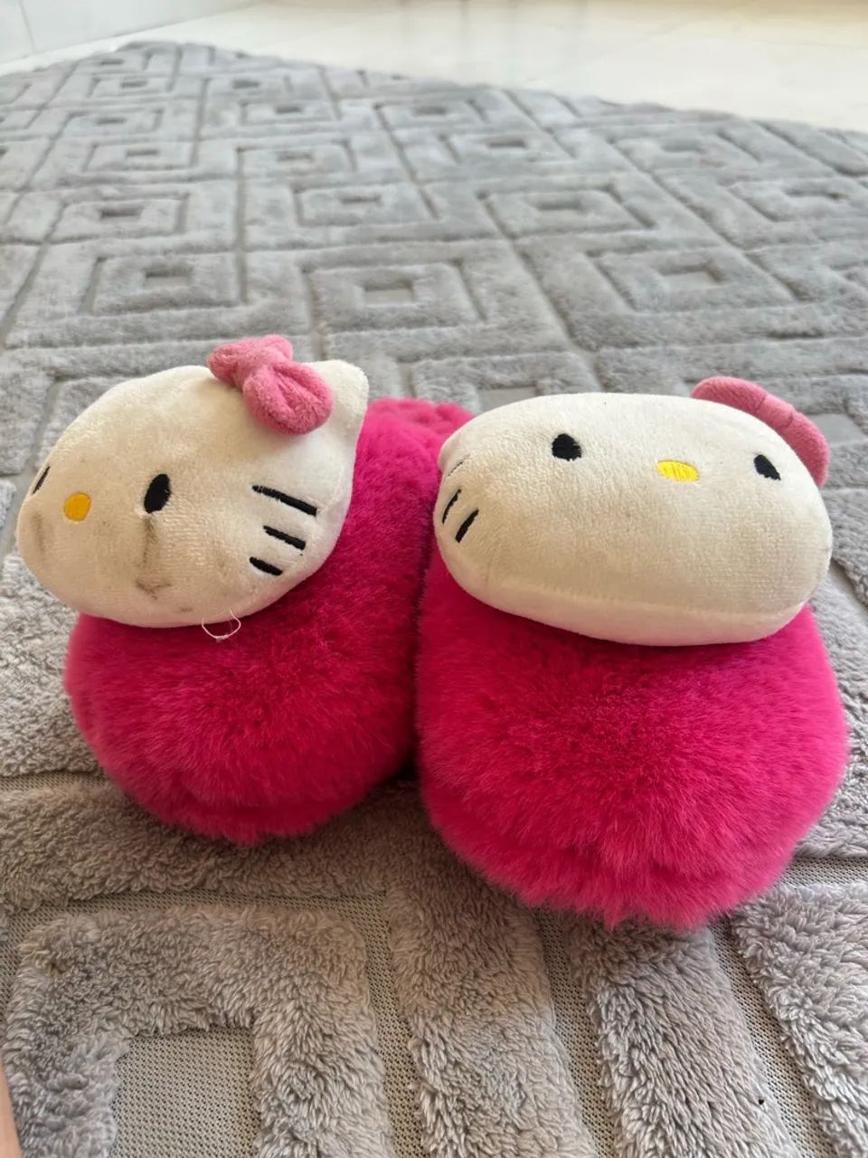Pantufa Hello Kitty