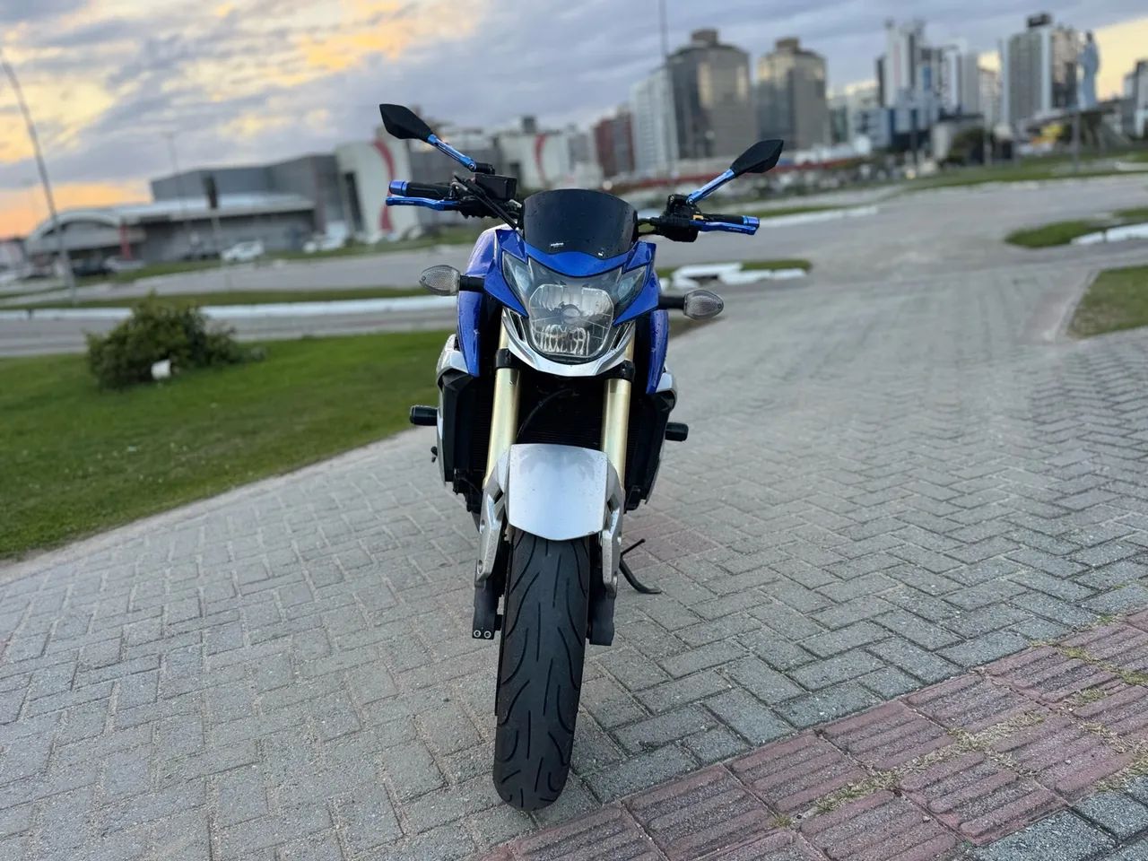 GSR 750 baixa km - Foto 4