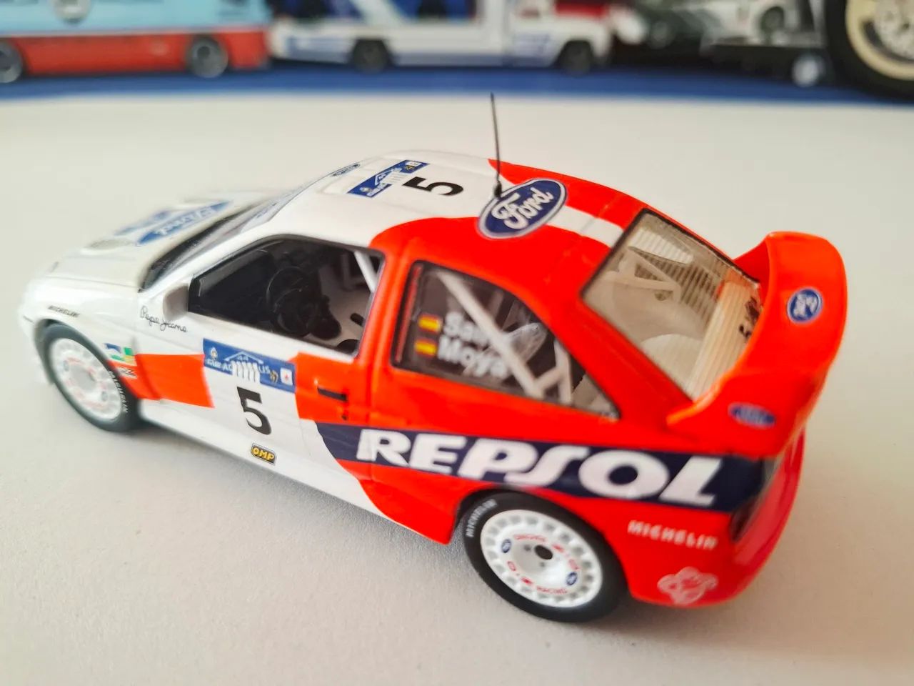 Miniatura Ford Escort WRC escala 1:43 Espetacular!!! - Foto 4