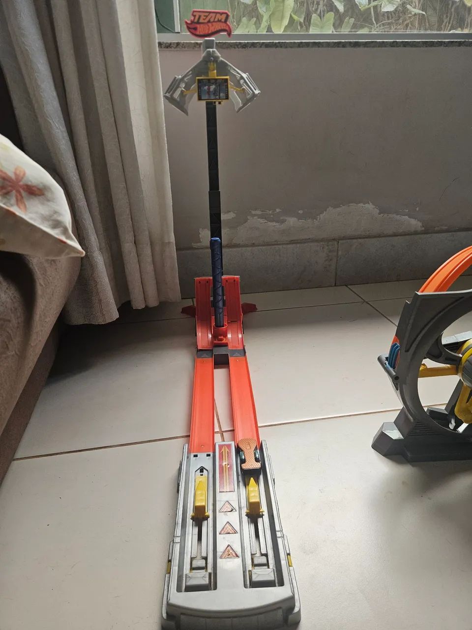 Pista de carrinho hotwheels - Foto 3