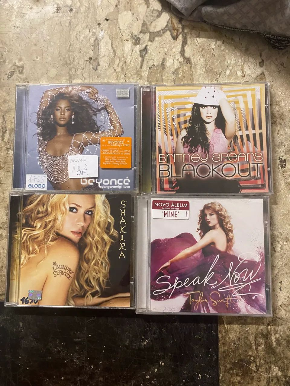 Cds divas pop - Beyoncé, Britney Spears, Shakira e Taylor Swift