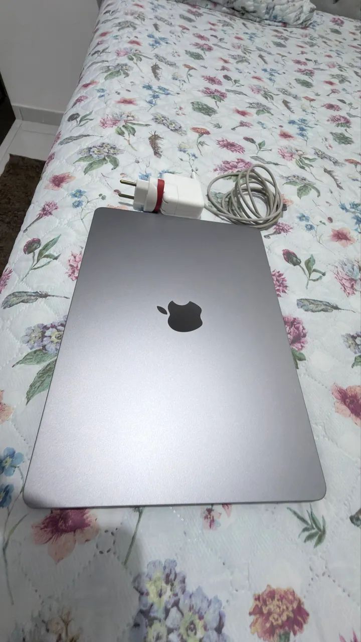 MACBOOK AIR M3 8/256GB 