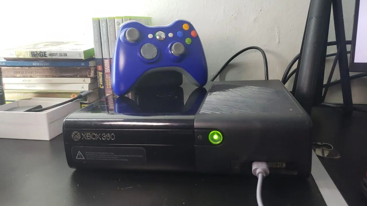 Xbox 360 slim 