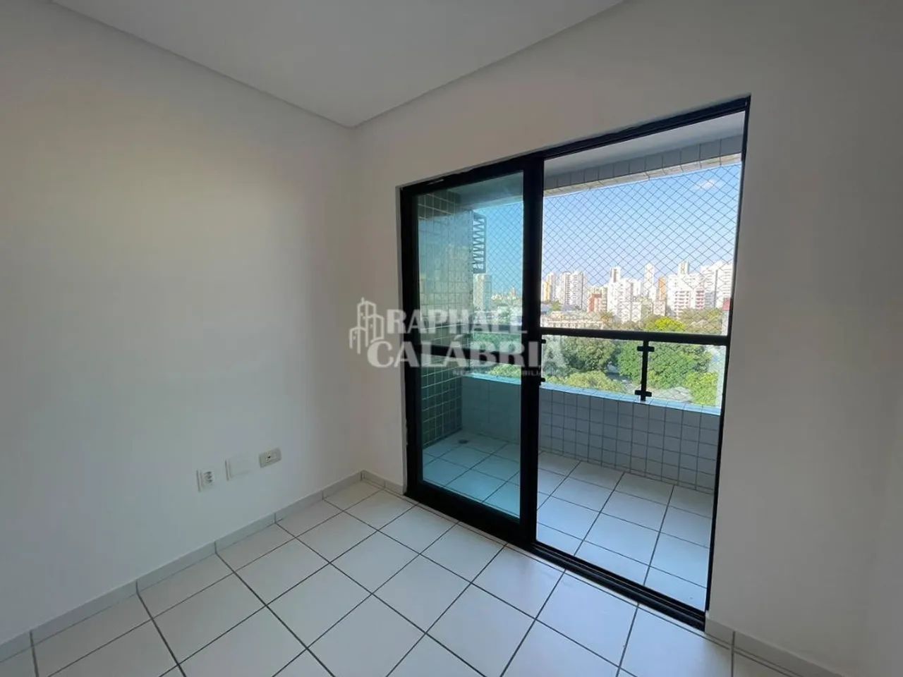 Apartamento de 56m² no bairro do Espinheiro - Foto 4