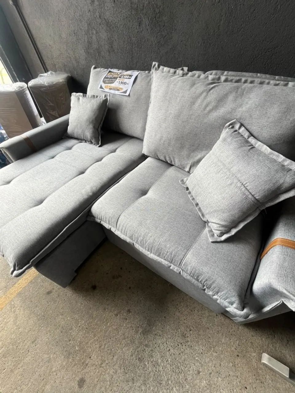 sofa caixa zero slim de 1.80 linho cinza - Foto 5
